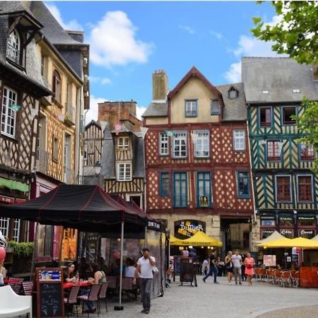 Rennes Centre Historique, Place Ste Anne Bagian luar foto