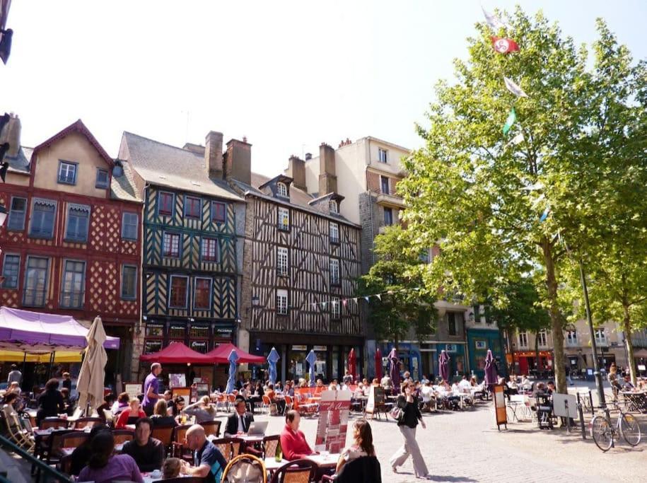 Rennes Centre Historique, Place Ste Anne Bagian luar foto